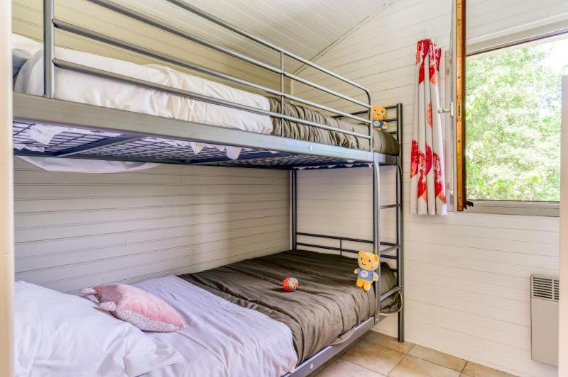 Camping La Serre Aigues-Vives  ภายนอก รูปภาพ
