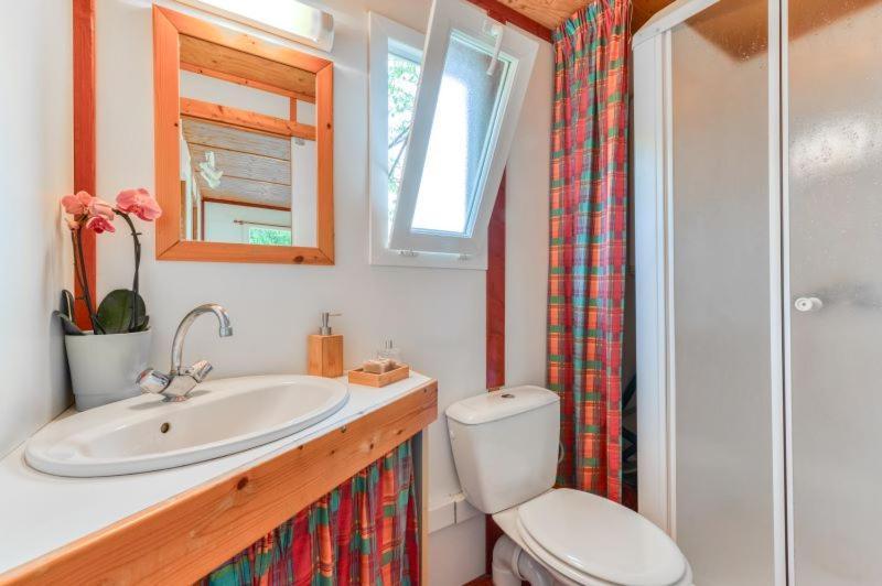 Camping La Serre Aigues-Vives  ภายนอก รูปภาพ